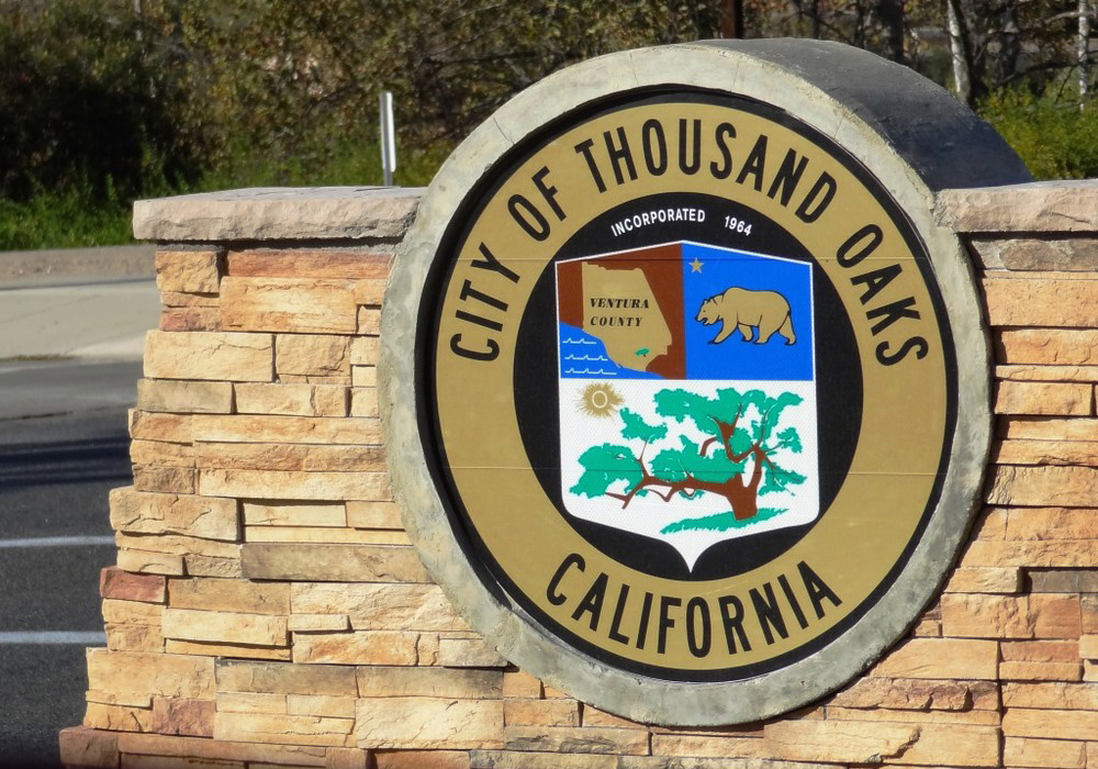 Thousand Oaks California Circular Sign