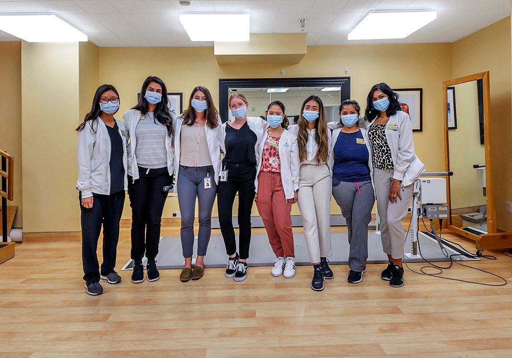 glenbrook-1000x700-12 Rehabilitation team at the GlenBrook Health Center